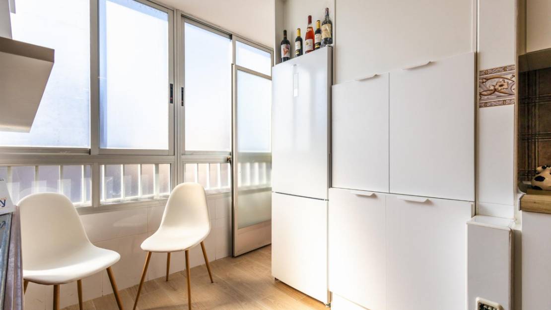 Sale - Apartment - Torrevieja - Torrevieja Centro