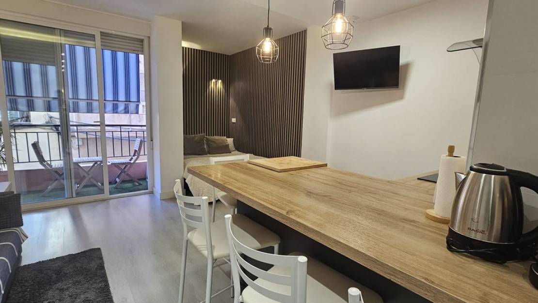 Sale - Apartment - Torrevieja - Torrevieja Centro