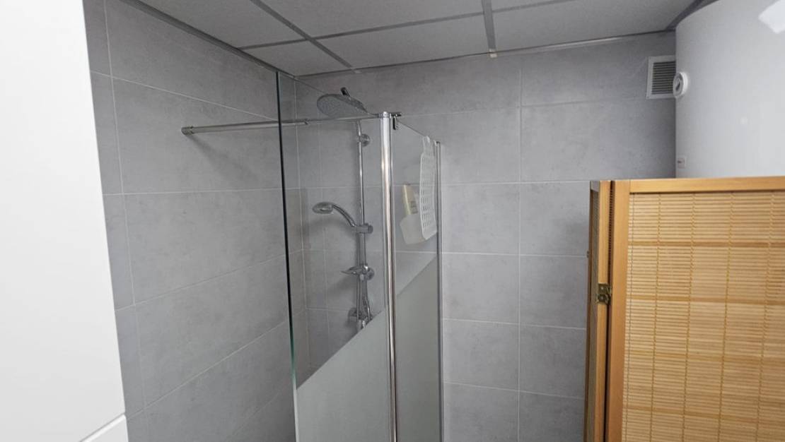 Sale - Apartment - Torrevieja - Torrevieja Centro