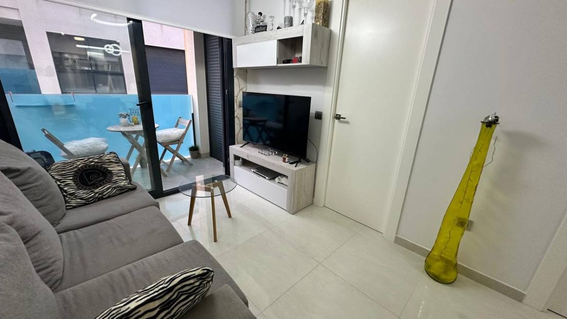 Sale - Apartment - Torrevieja - Torrevieja Centro