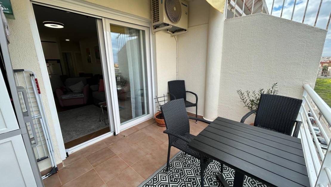 Sale - Apartment - Torrevieja - Torrevieja Centro