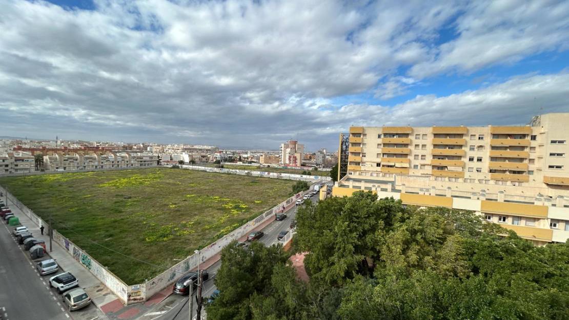Sale - Apartment - Torrevieja - Torrevieja Centro