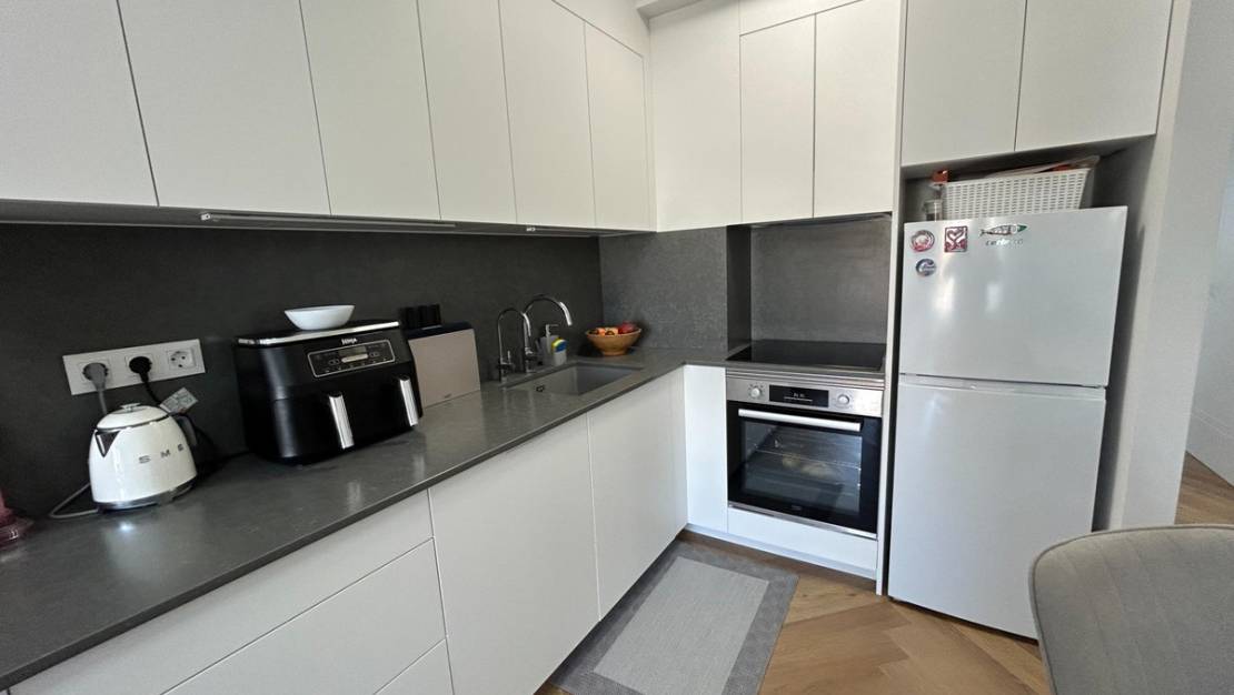 Sale - Apartment - Torrevieja - Torrevieja Centro