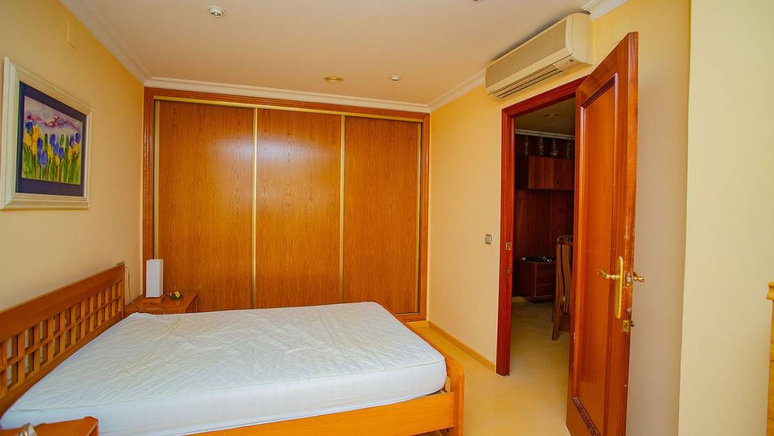 Sale - Apartment - Torrevieja - Torrevieja Centro