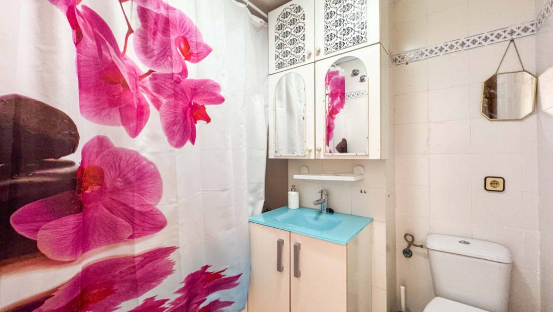 Sale - Apartment - Torrevieja - Torrevieja Centro