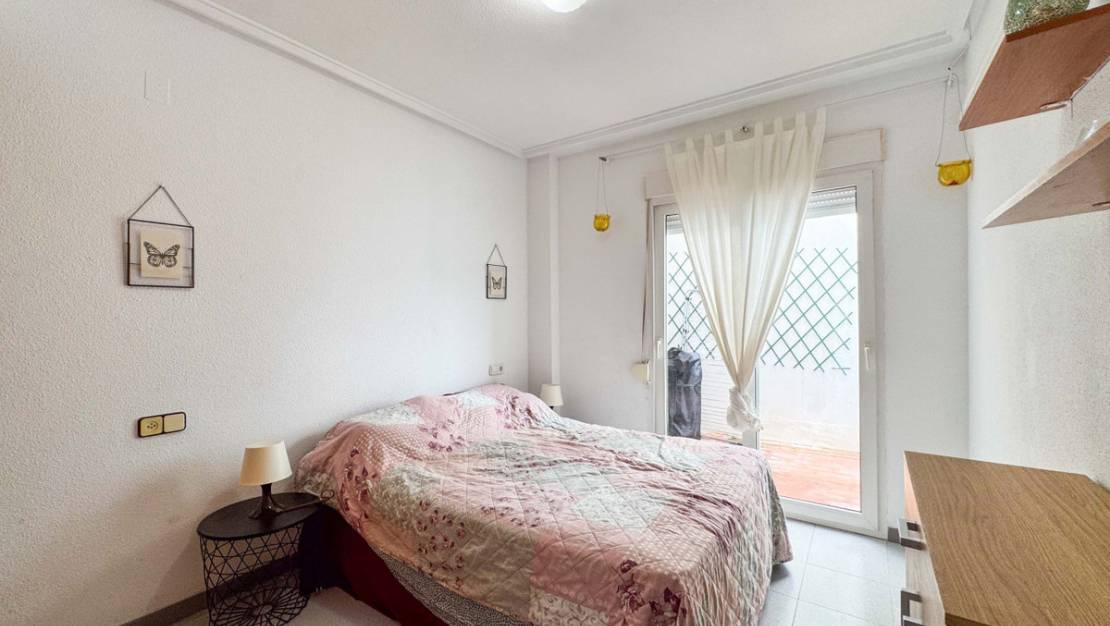 Sale - Apartment - Torrevieja - Torrevieja Centro