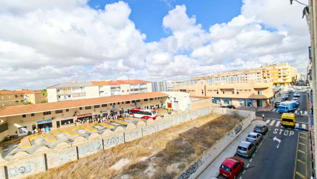 Sale - Apartment - Torrevieja - Torrevieja Centro