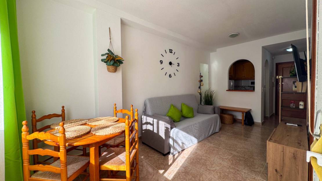 Sale - Apartment - Torrevieja - Torrevieja Centro