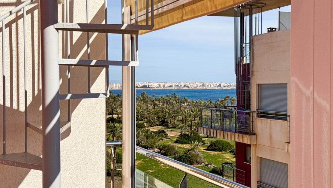Sale - Apartment - Torrevieja - Torrevieja Centro