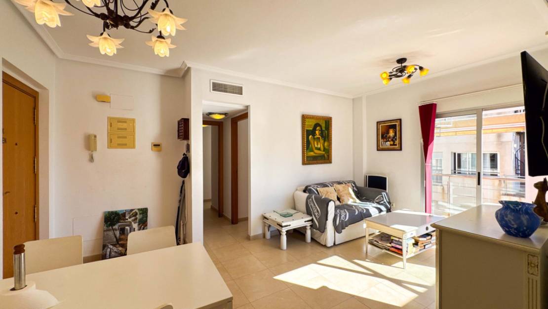 Sale - Apartment - Torrevieja - Torrevieja Centro