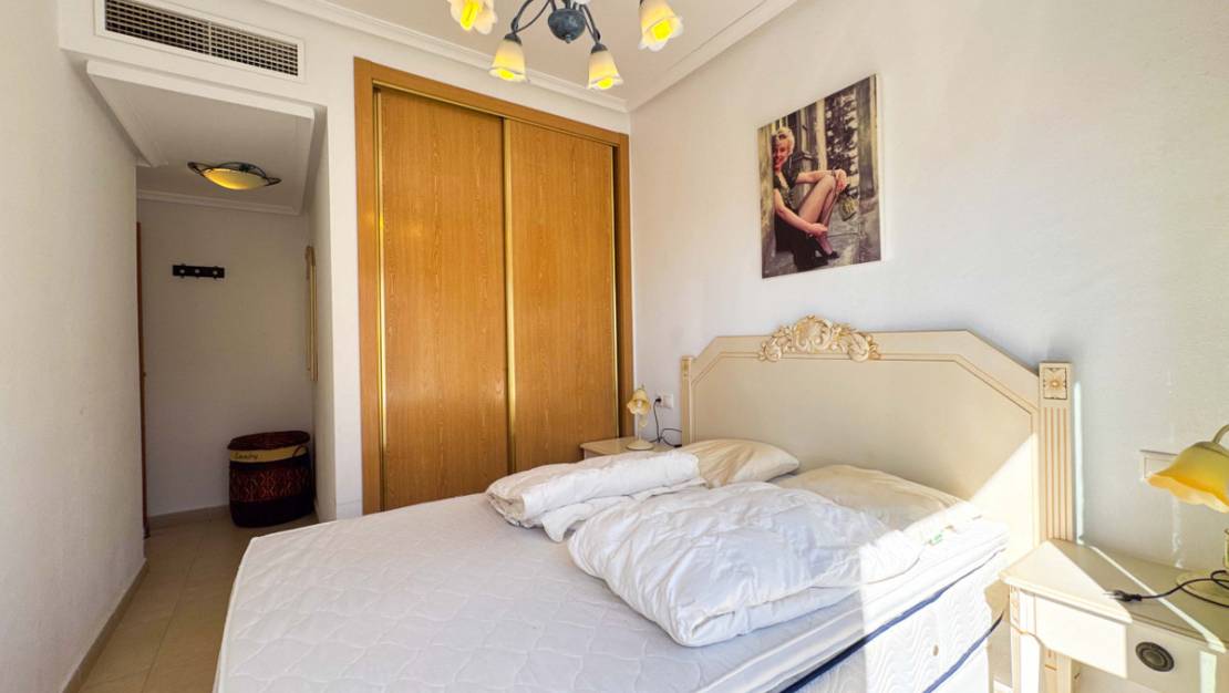 Sale - Apartment - Torrevieja - Torrevieja Centro