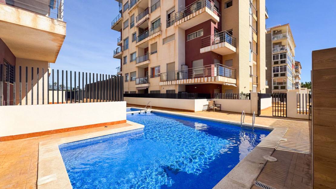 Sale - Apartment - Torrevieja - Torrevieja Centro