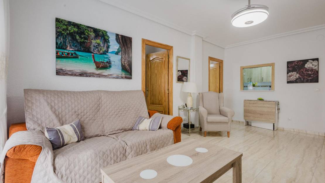 Sale - Apartment - Torrevieja - Torrevieja Centro