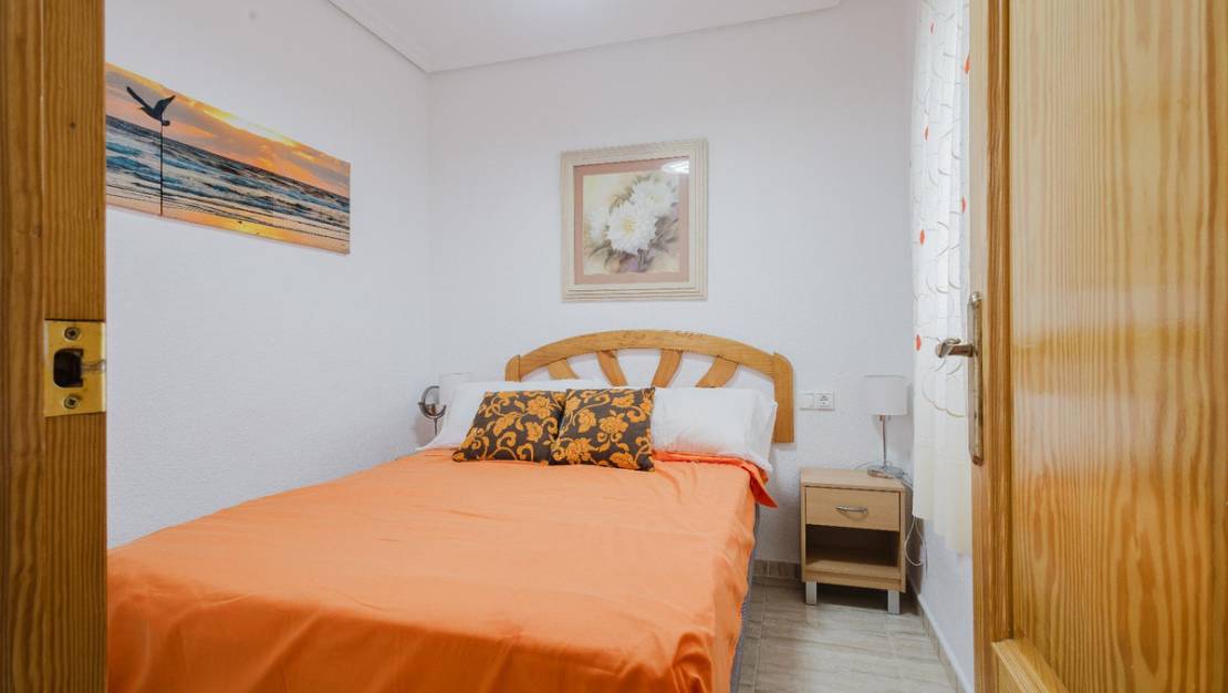Sale - Apartment - Torrevieja - Torrevieja Centro