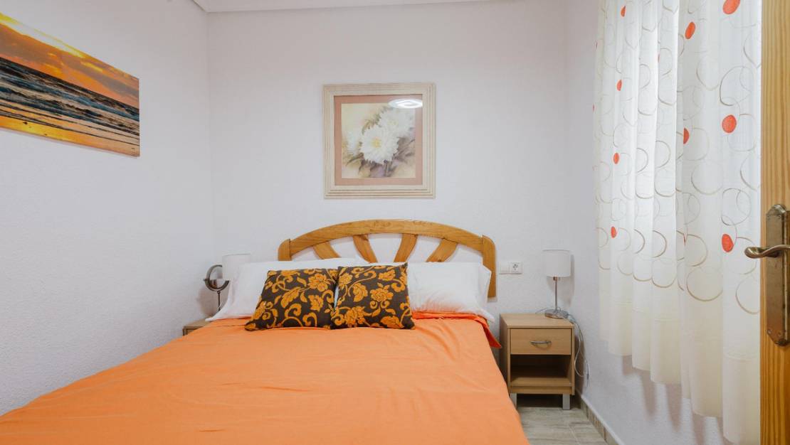 Sale - Apartment - Torrevieja - Torrevieja Centro
