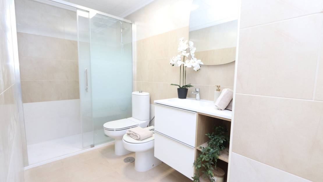 Sale - Apartment - Torrevieja - Torrevieja Centro