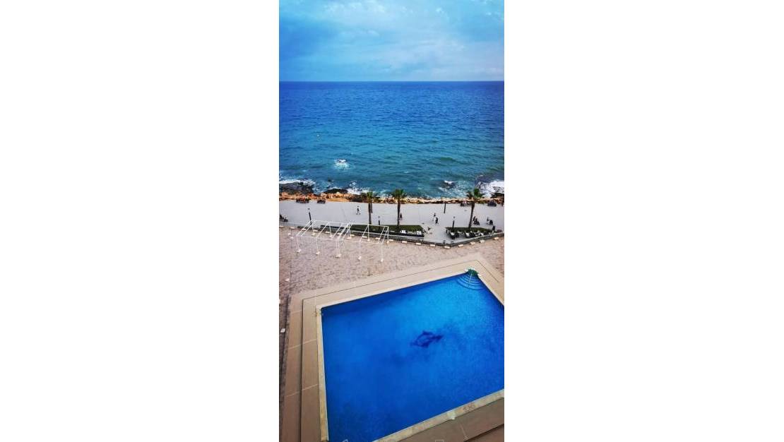 Sale - Apartment - Torrevieja - Torrevieja Centro