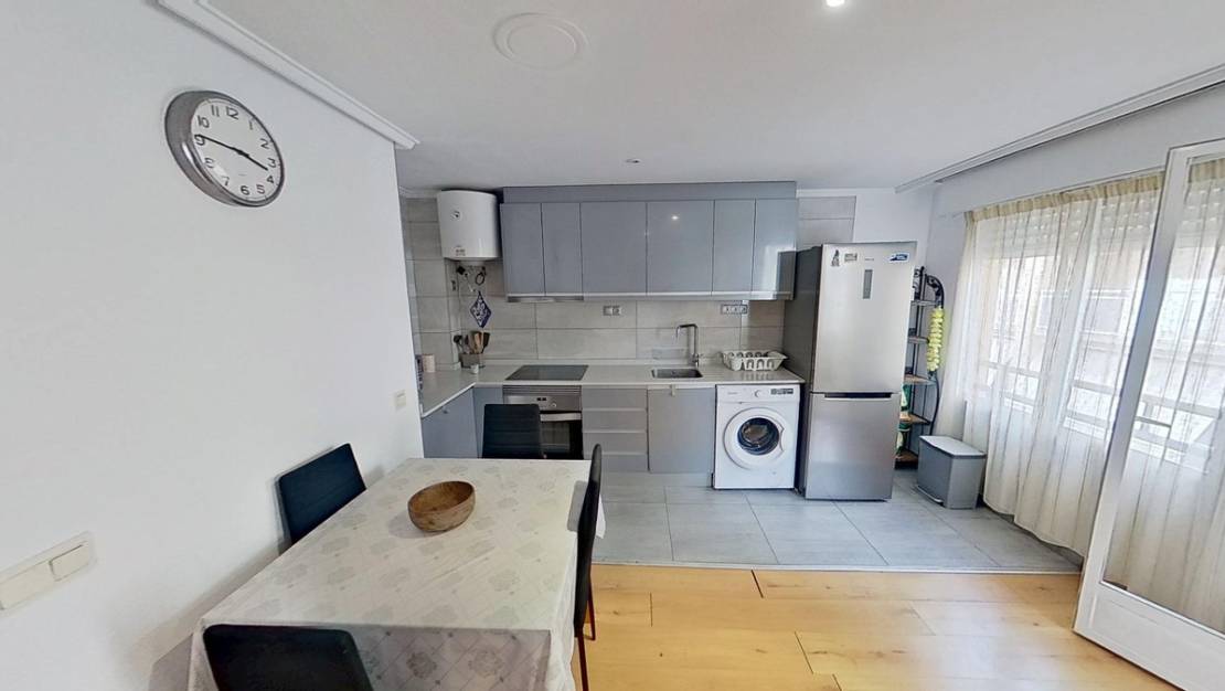 Sale - Apartment - Torrevieja - Torrevieja Centro