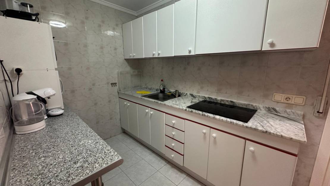 Sale - Apartment - Torrevieja - Torrevieja Centro