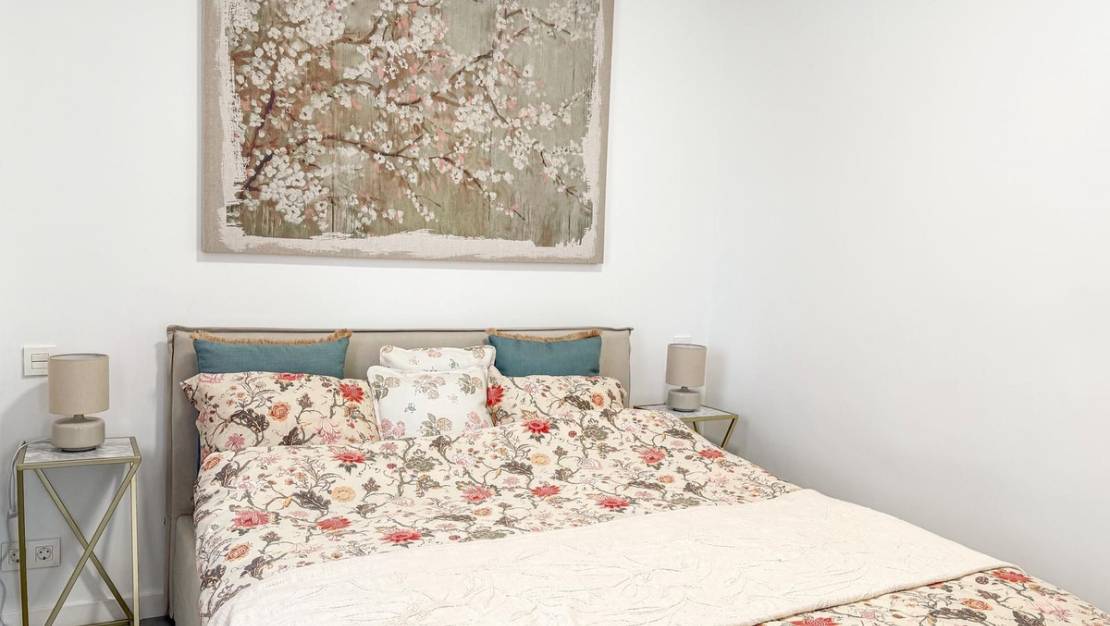 Sale - Apartment - Torrevieja - Torrevieja Centro