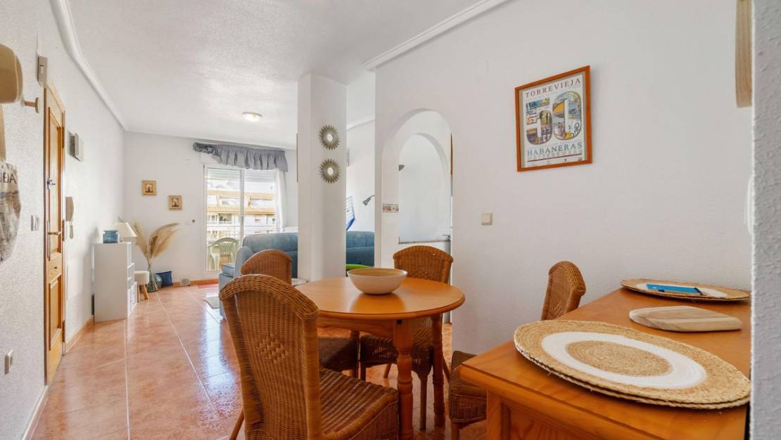 Sale - Apartment - Torrevieja - Torrevieja Centro