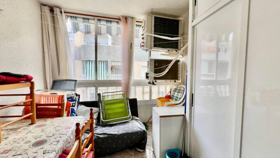 Sale - Apartment - Torrevieja - Torrevieja Centro