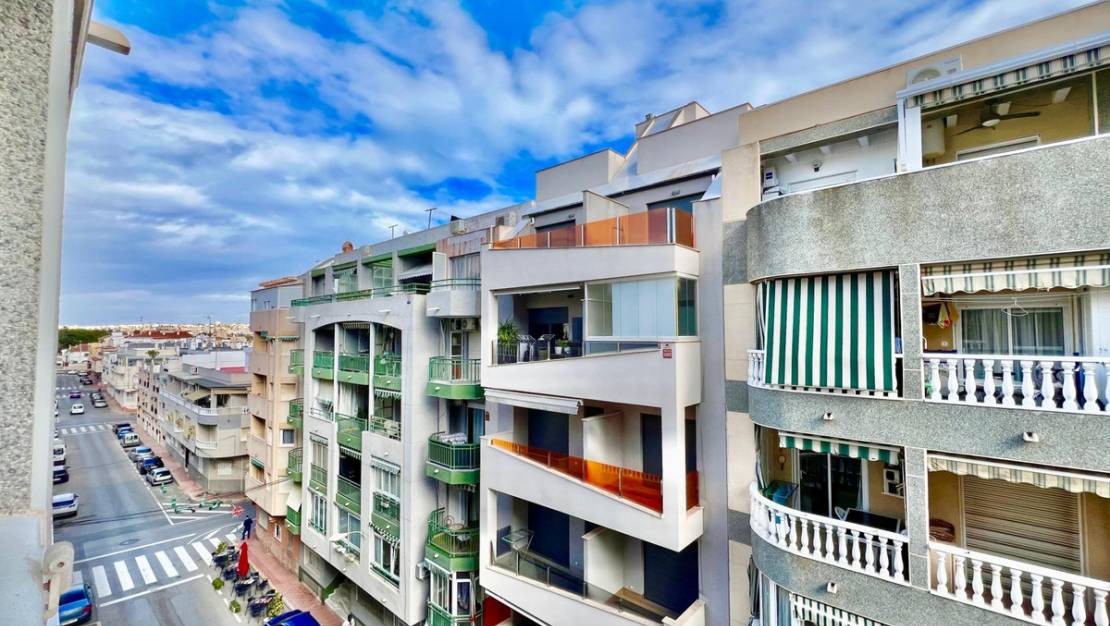 Sale - Apartment - Torrevieja - Torrevieja Centro