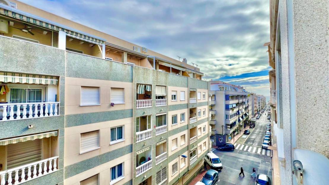 Sale - Apartment - Torrevieja - Torrevieja Centro