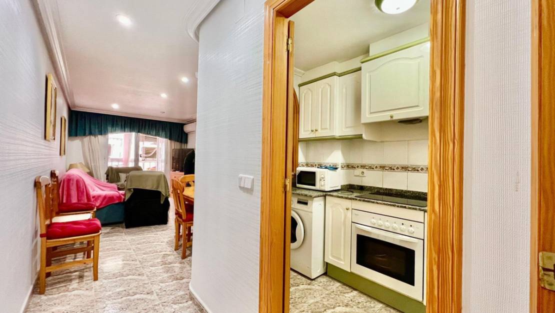 Sale - Apartment - Torrevieja - Torrevieja Centro