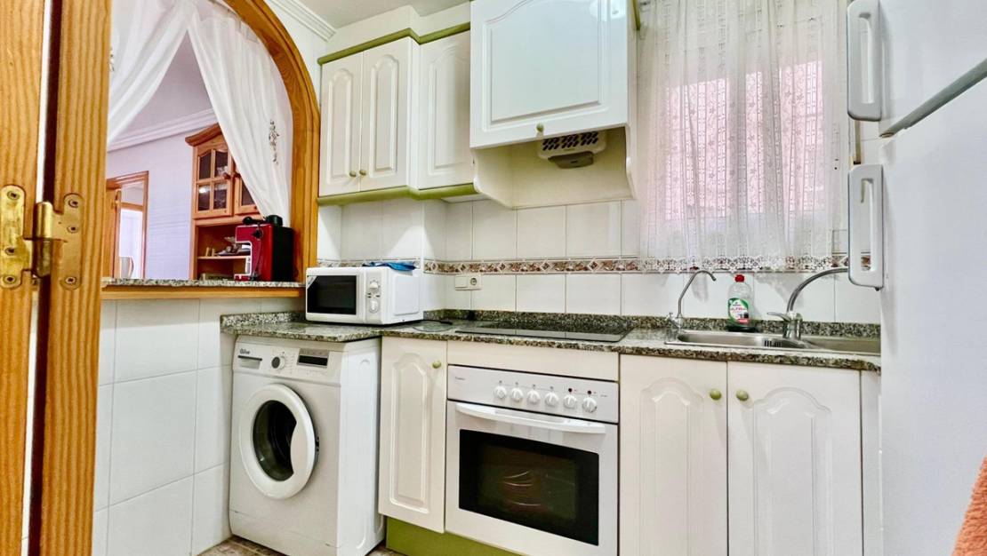 Sale - Apartment - Torrevieja - Torrevieja Centro