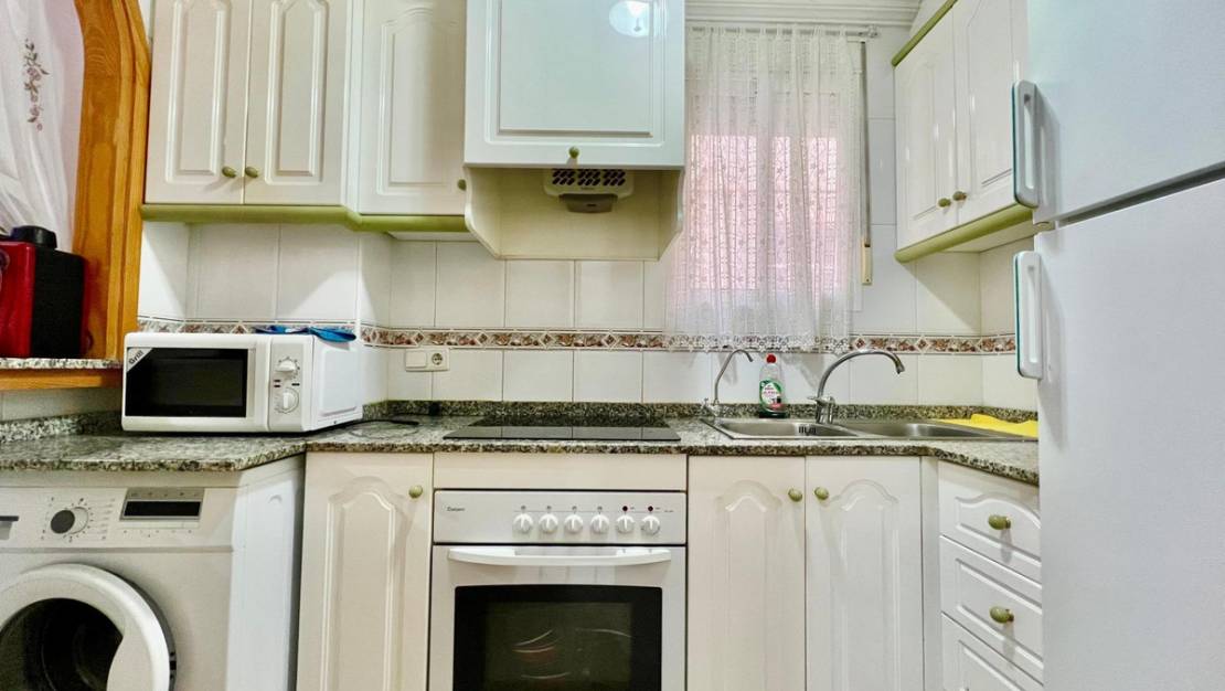 Sale - Apartment - Torrevieja - Torrevieja Centro