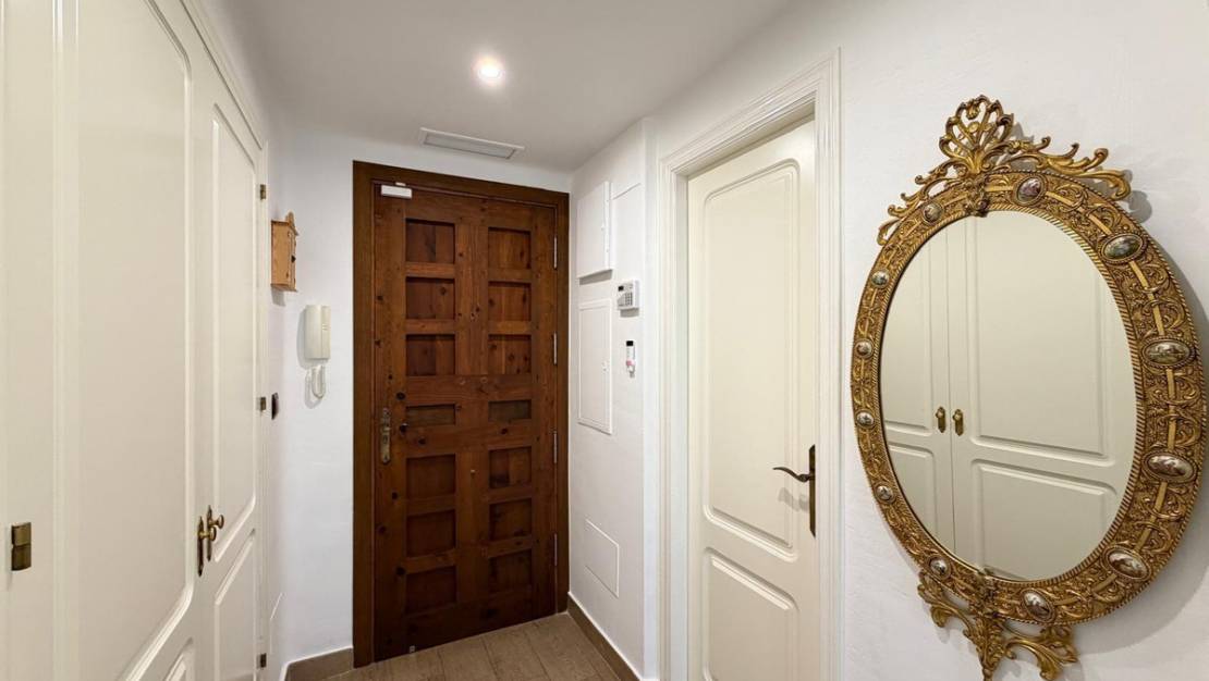 Sale - Apartment - Torrevieja - Torrevieja Centro