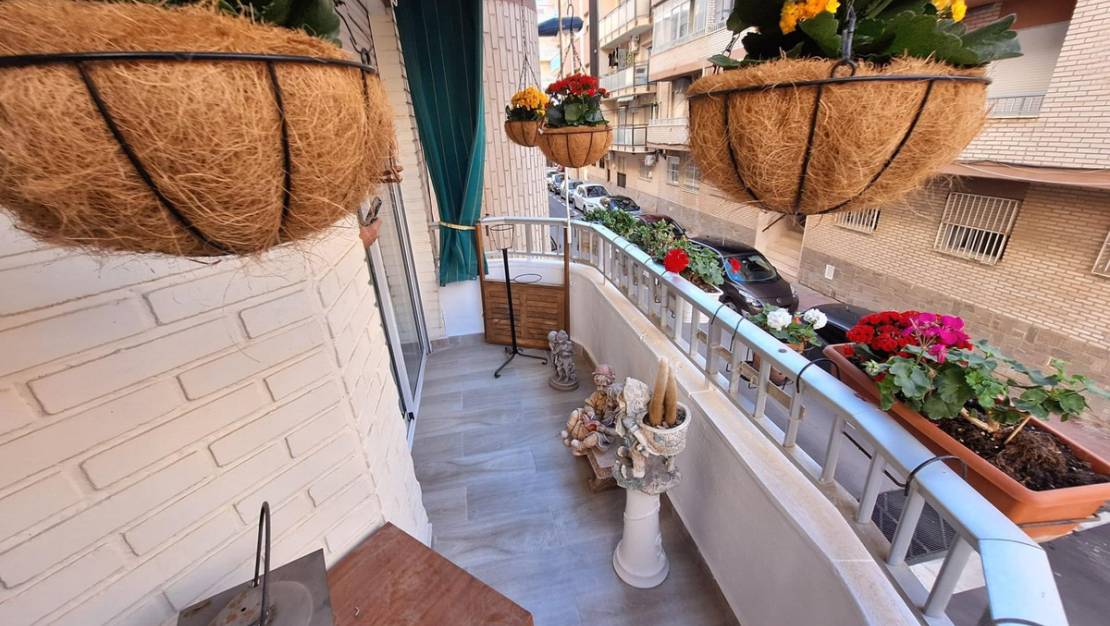 Sale - Apartment - Torrevieja - Torrevieja Centro