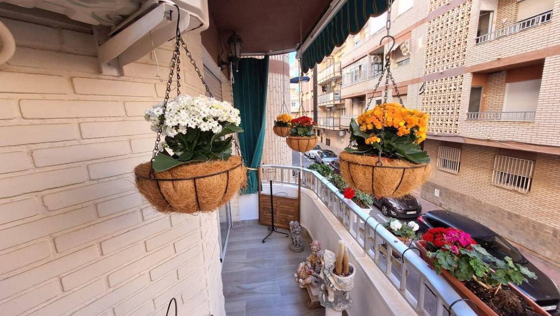 Sale - Apartment - Torrevieja - Torrevieja Centro