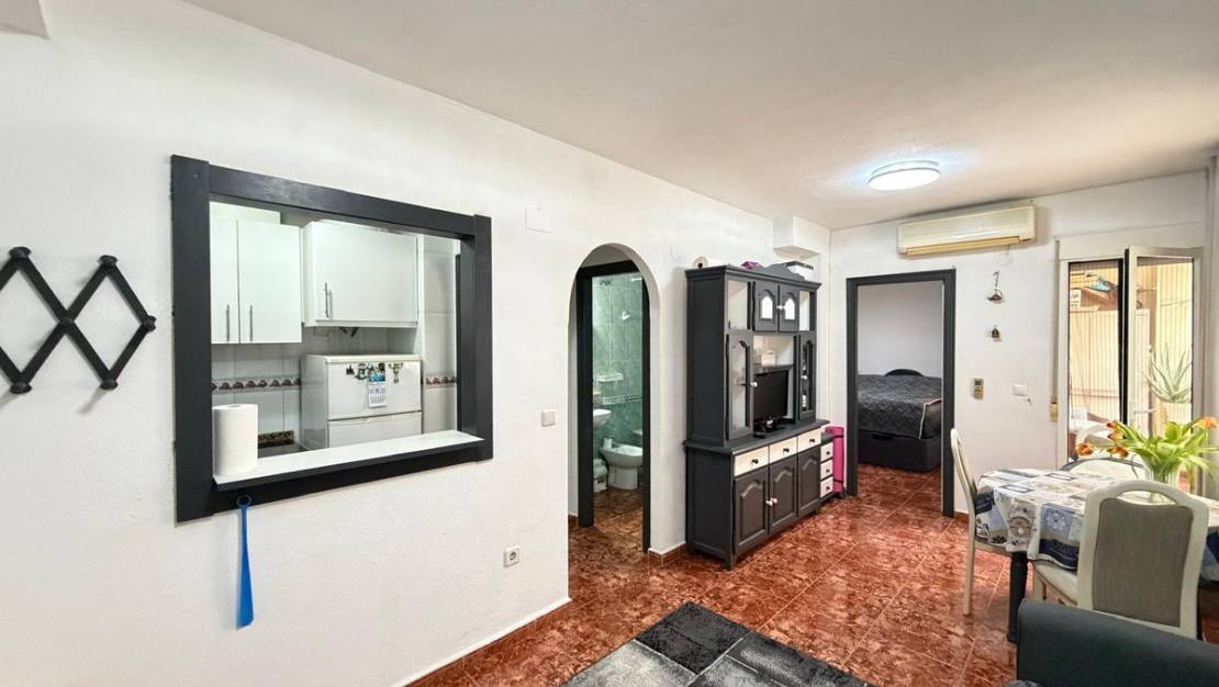 Sale - Apartment - Torrevieja - Torrevieja Centro