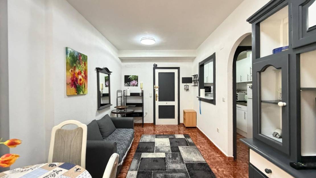 Sale - Apartment - Torrevieja - Torrevieja Centro