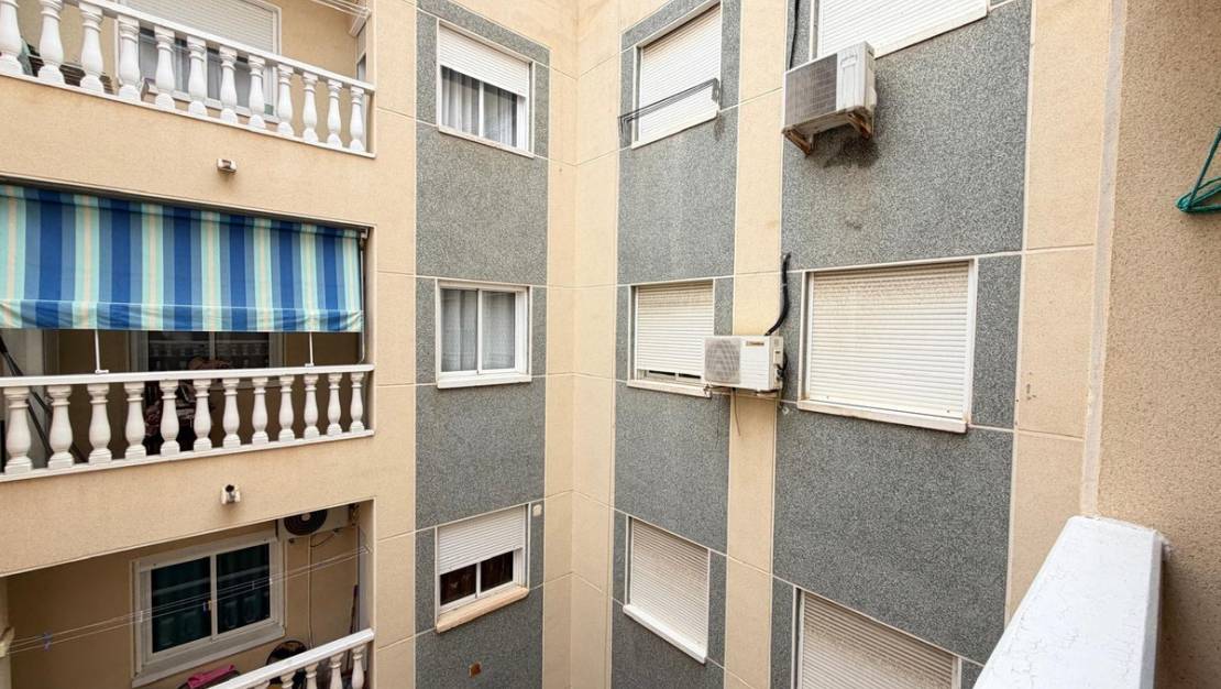 Sale - Apartment - Torrevieja - Torrevieja Centro