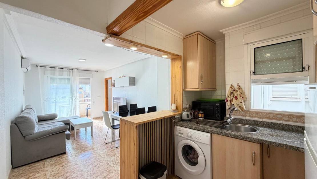 Sale - Apartment - Torrevieja - Torrevieja Centro