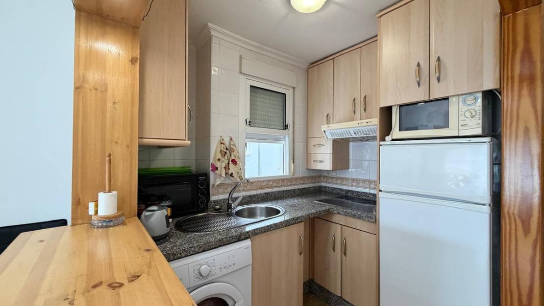 Sale - Apartment - Torrevieja - Torrevieja Centro