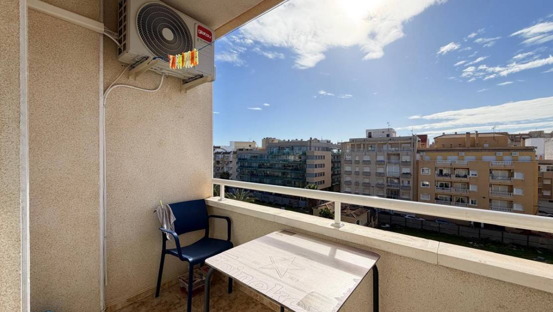 Sale - Apartment - Torrevieja - Torrevieja Centro
