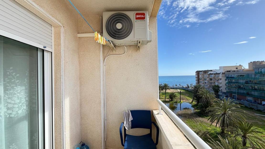 Sale - Apartment - Torrevieja - Torrevieja Centro