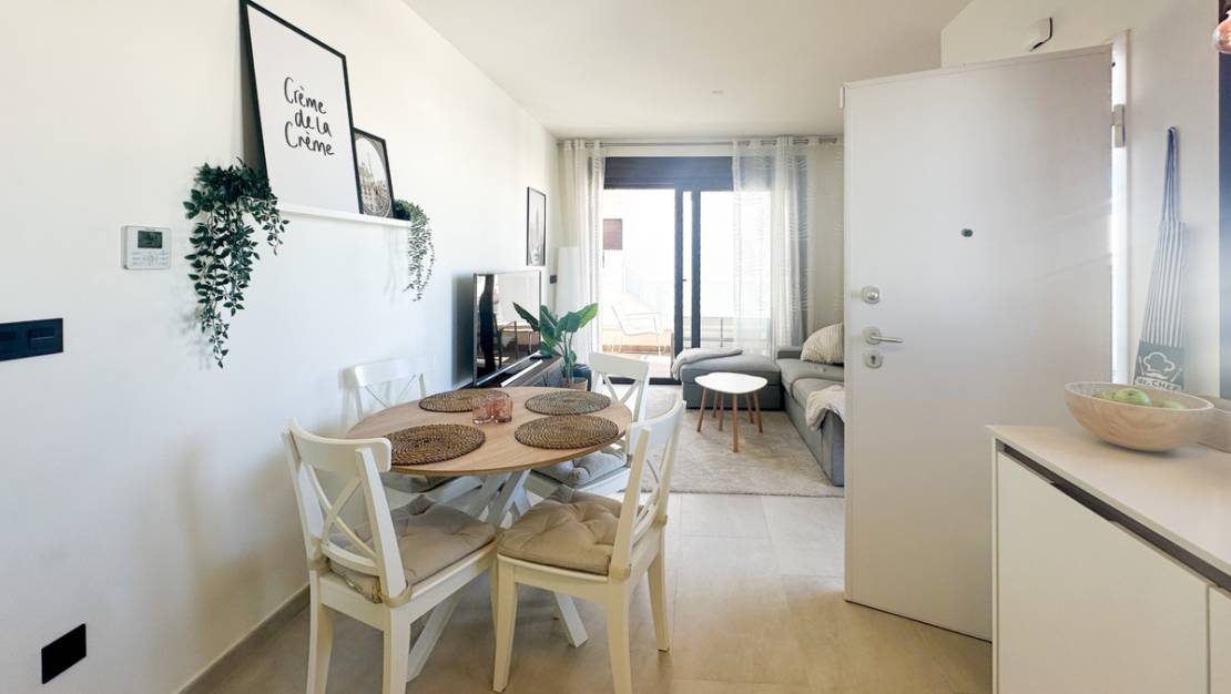 Sale - Apartment - Torrevieja - Torrevieja Centro