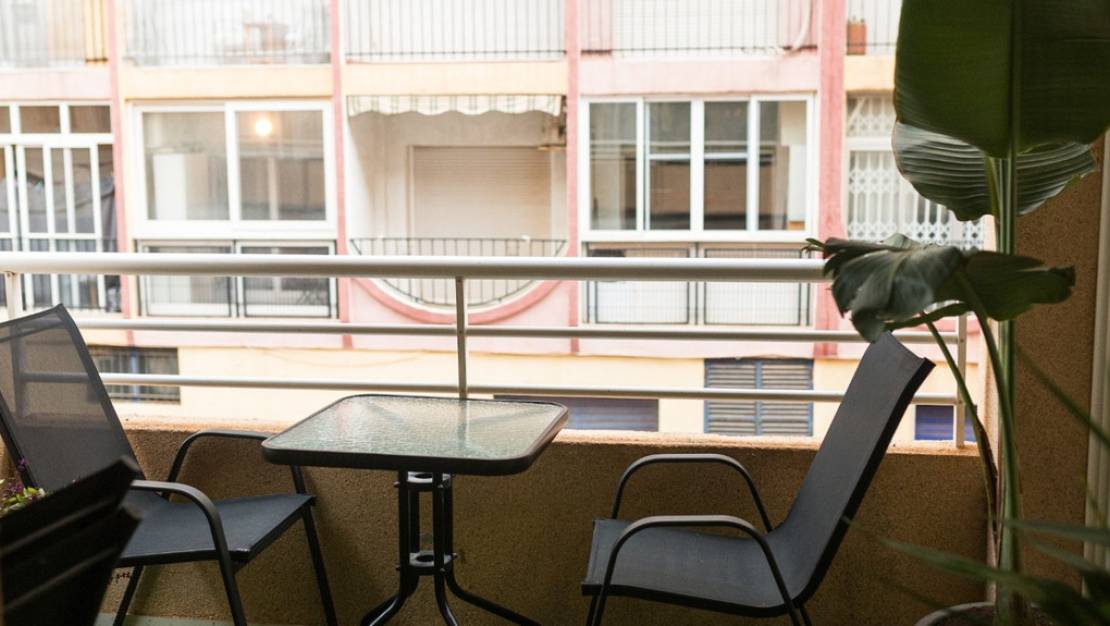 Sale - Apartment - Torrevieja - Torrevieja Centro