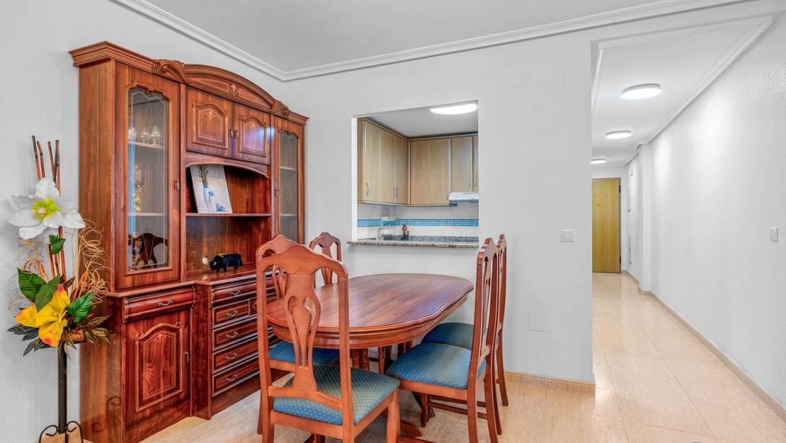 Sale - Apartment - Torrevieja - Torrevieja Centro