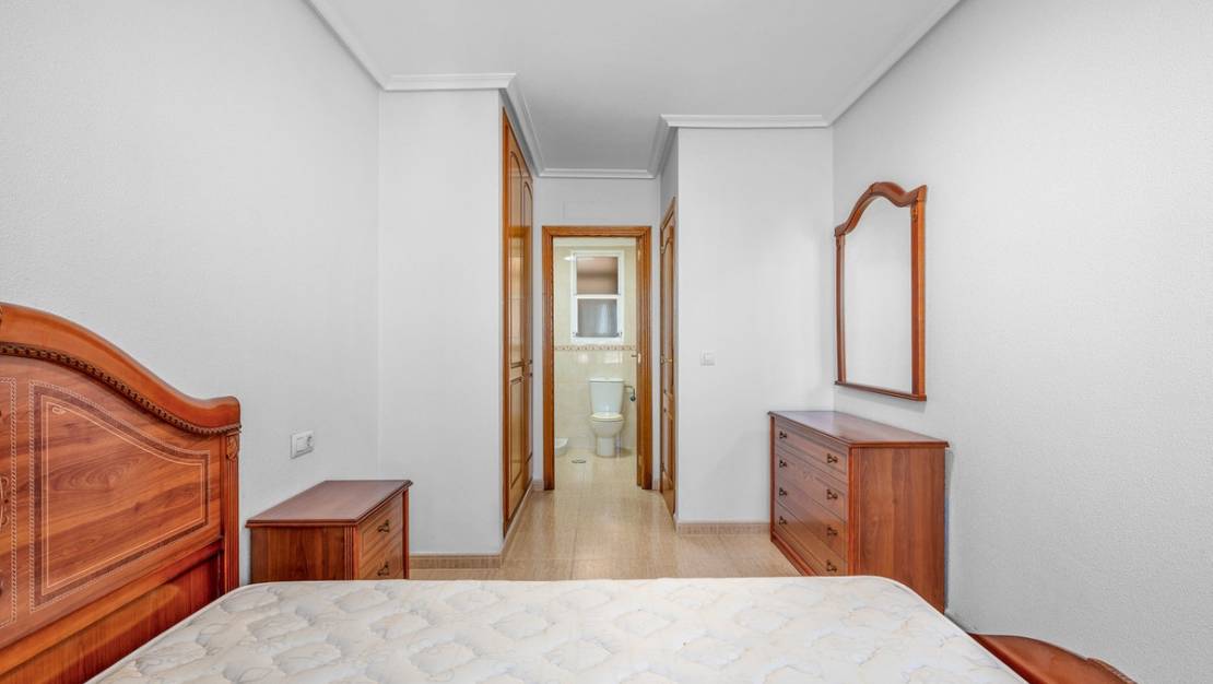 Sale - Apartment - Torrevieja - Torrevieja Centro