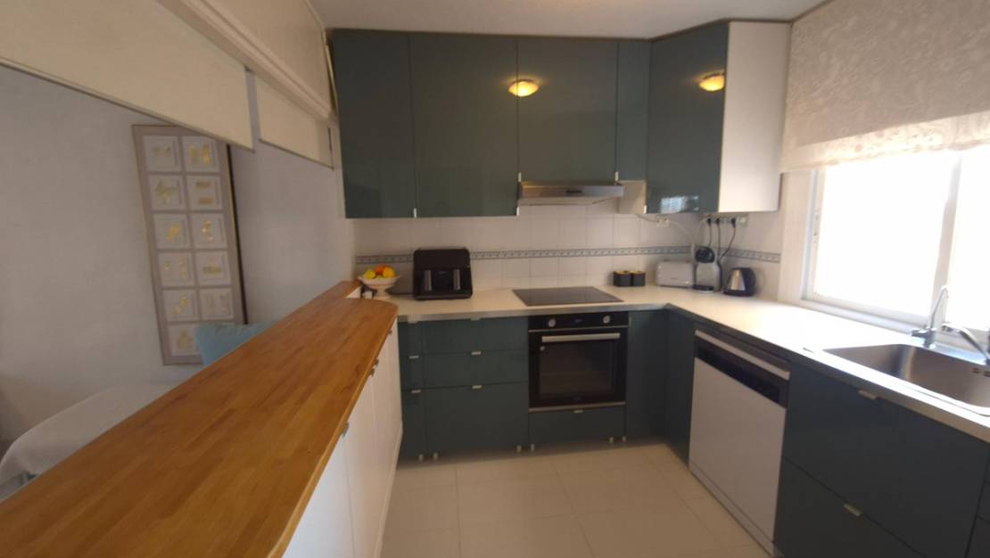 Sale - Apartment - Torrevieja - Torrevieja Centro