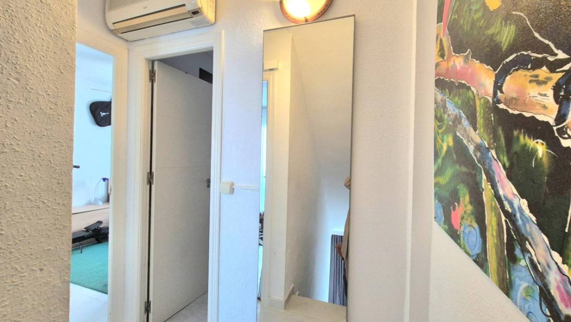 Sale - Apartment - Torrevieja - Torrevieja Centro