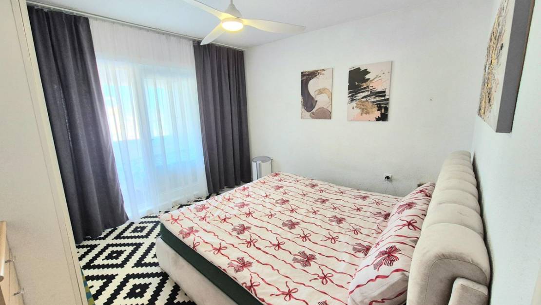 Sale - Apartment - Torrevieja - Torrevieja Centro