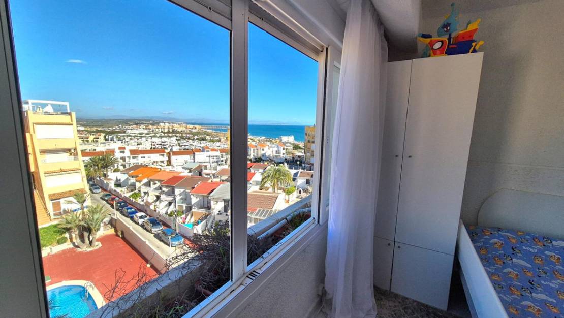 Sale - Apartment - Torrevieja - Torrevieja Centro