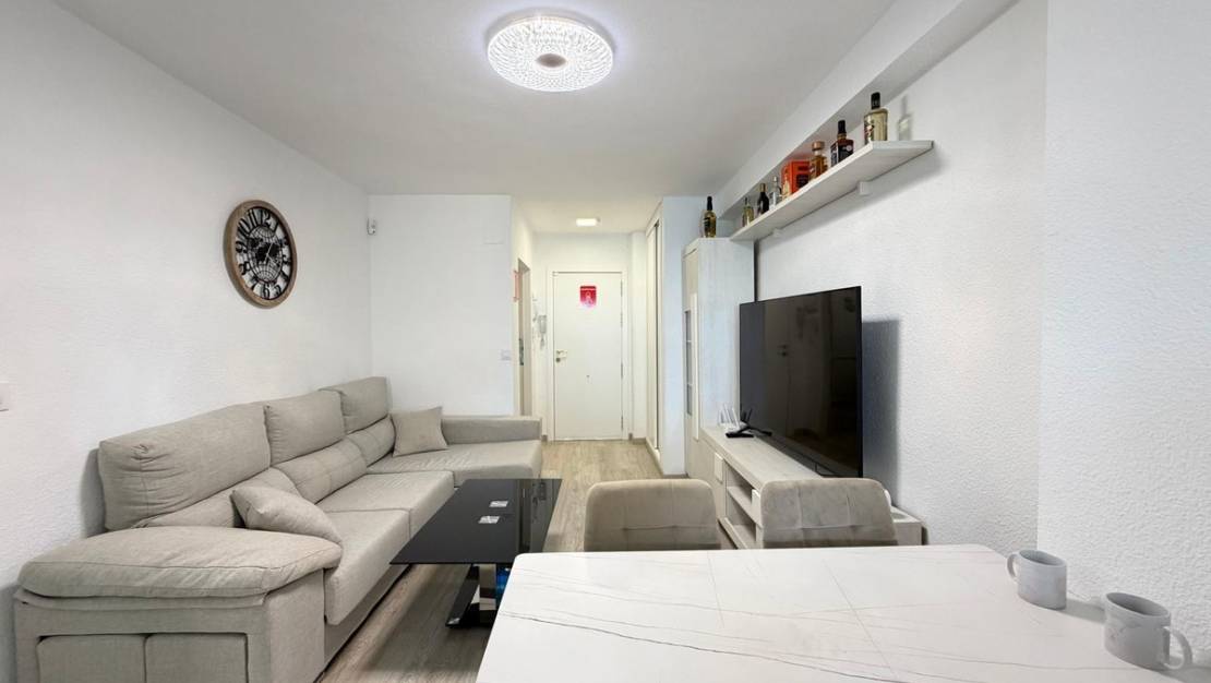 Sale - Apartment - Torrevieja - Torrevieja Centro